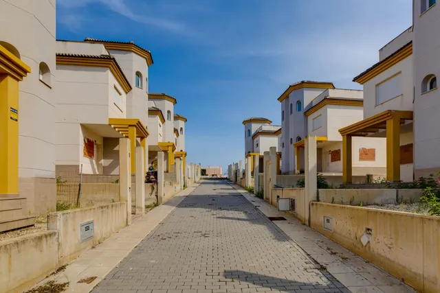 Villa Independiente en San Fulgencio, 3 dormitorios, 3 baños — 37