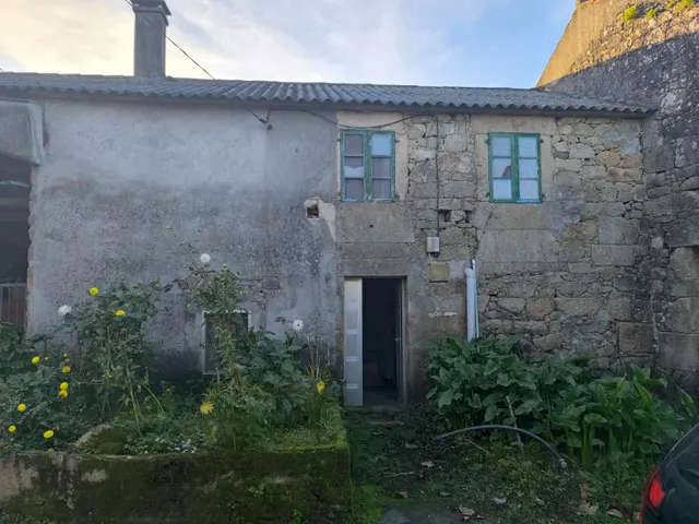 CASA DE PIEDRA PARA RESTAURAR EN BASTAVALES — 2