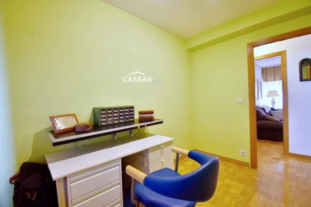 PARQUE CATALUÑA - 4 habitaciones y 2 baños. Terraza y 2 plazas de garaje OPCIONALES. — 41