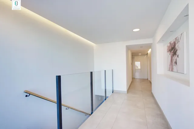 Exclusiva vivienda de lujo en planta baja con grandes terrazas, vistas a Granada — 28