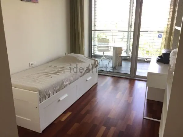 Piso Amueblado — 16