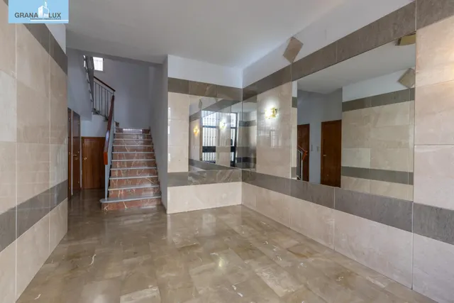 Amplio y luminoso piso de 3 dormitorios listo para entrar a vivir junto al metro de Albolote — 34