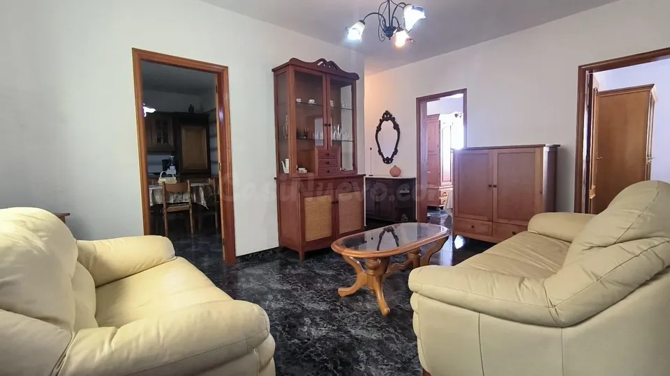 Edificio 317m² en venta - Los Cardones
