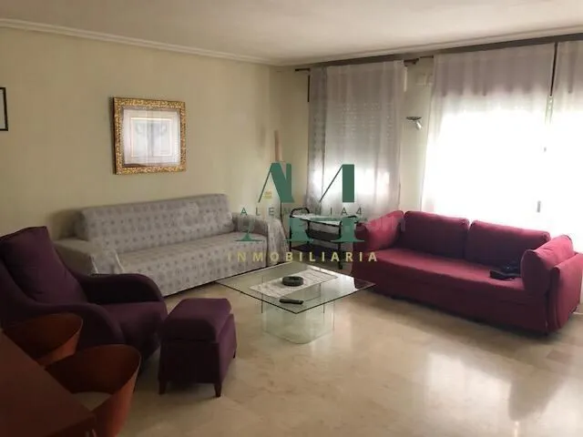 Moderno Apartamento de Una Habitación en el Corazón de la Ci