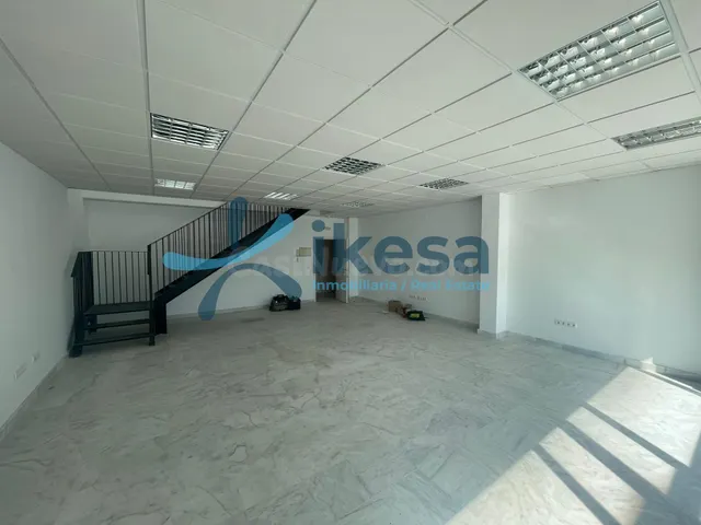 Venta de Oficina Dúplex en P. Ind El Pibo, Bollullos de la M - foto 2