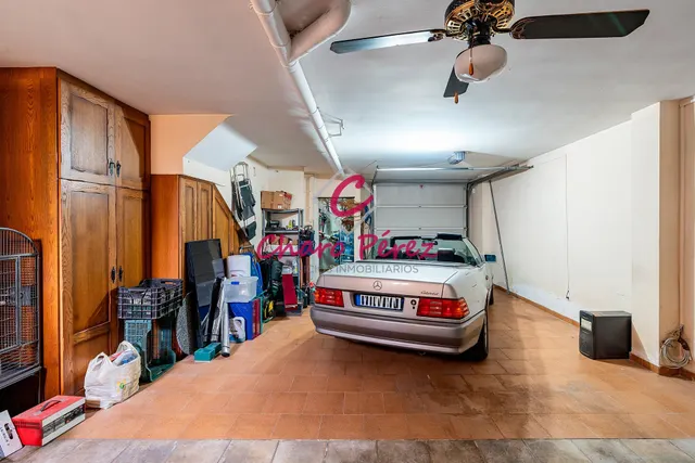 Vivienda en esquina lista para entrar a vivir en Aguadulce centro, zona Pedro Muñoz Seca. — 40