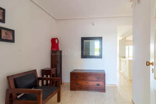 Bungalow de 3 dormitorios 2 baños con piscina privada y jardín en Zeniamar · Orihuela Costa — 22
