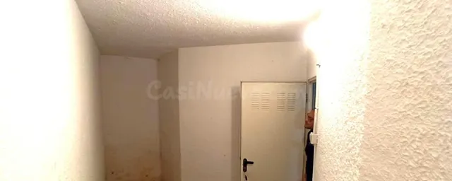 Se vende plaza de garaje y trastero en Alzira - foto 2