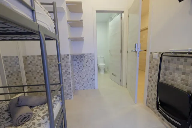 Hostal en el Centro Urbano — 5