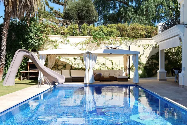 Chalet 4 habitaciones 450m² en venta - Marbella — 6