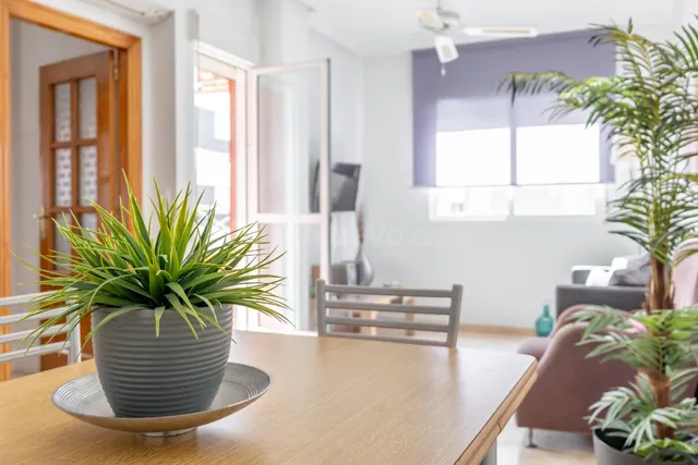 Luminoso apartamento de 3 dormitorios, 2 baños + trastero — 4