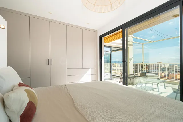 Ático de diseño en S'Escorxador, Palma.Vistas a la ciudad y  - foto 4