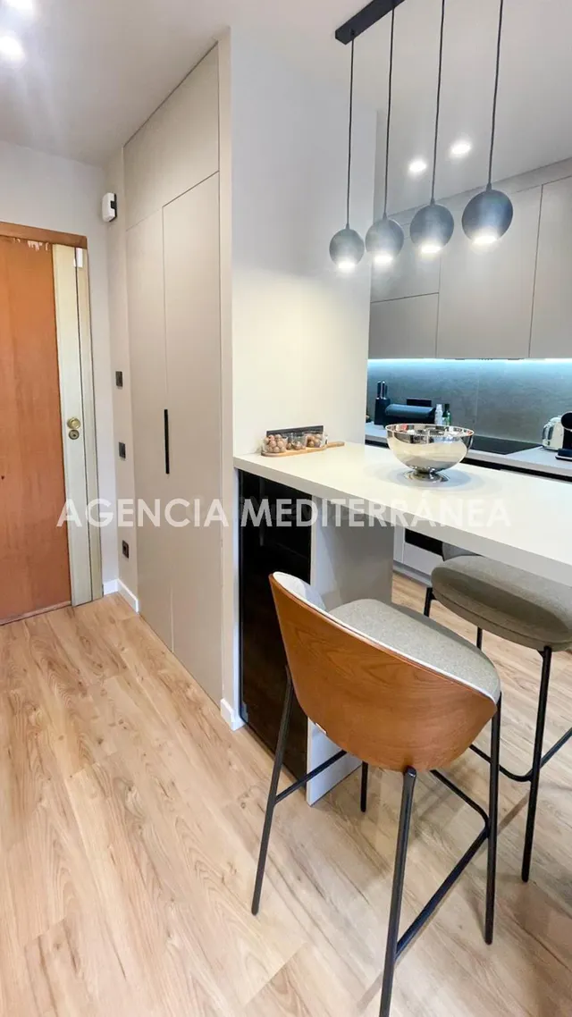 Apartamento de diseño con calidades de lujo en pleno Ruzafa - foto 3
