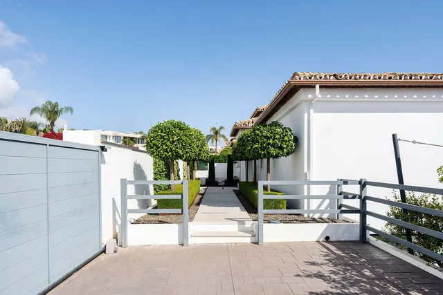 Chalet 5 habitaciones 306m² en venta - Marbella — 34