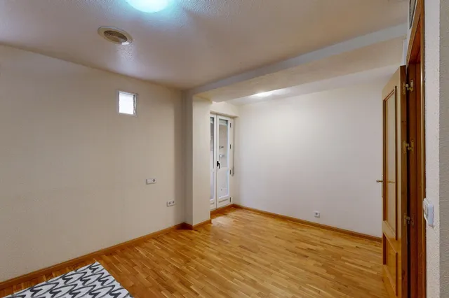 Piso de 3 dormitorios, vestidor y 134 m2 en pleno centro de Murcia – Calle Platería — 38