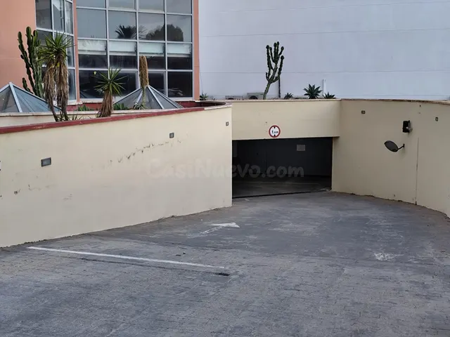 OPORTUNIDAD, SE VENDE ESTUPENDA PLAZA DE GARAJE EN PUERTO RE - foto 2