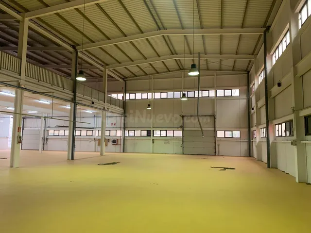 Nave industrial 4828m² en venta - Poligono torrellano - foto 2