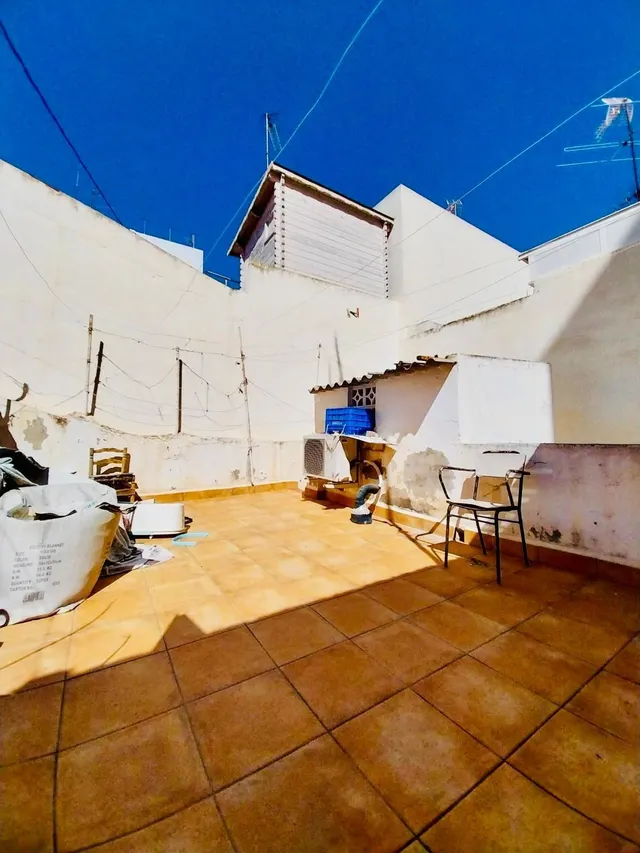 Céntrica casa unifamiliar parcialmente reformada en Guardamar — 10