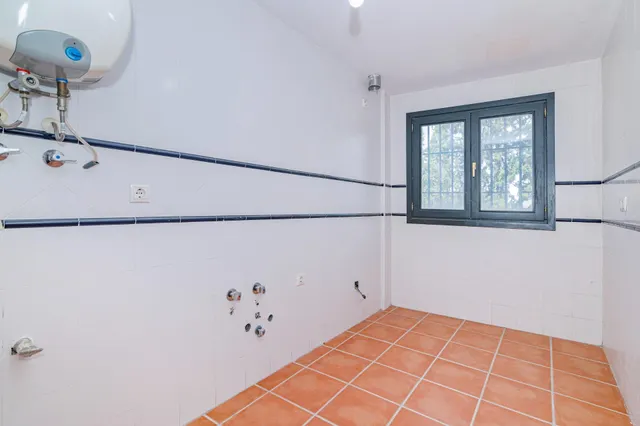 PISO CENTRICO EN LA ZUBIA — 21