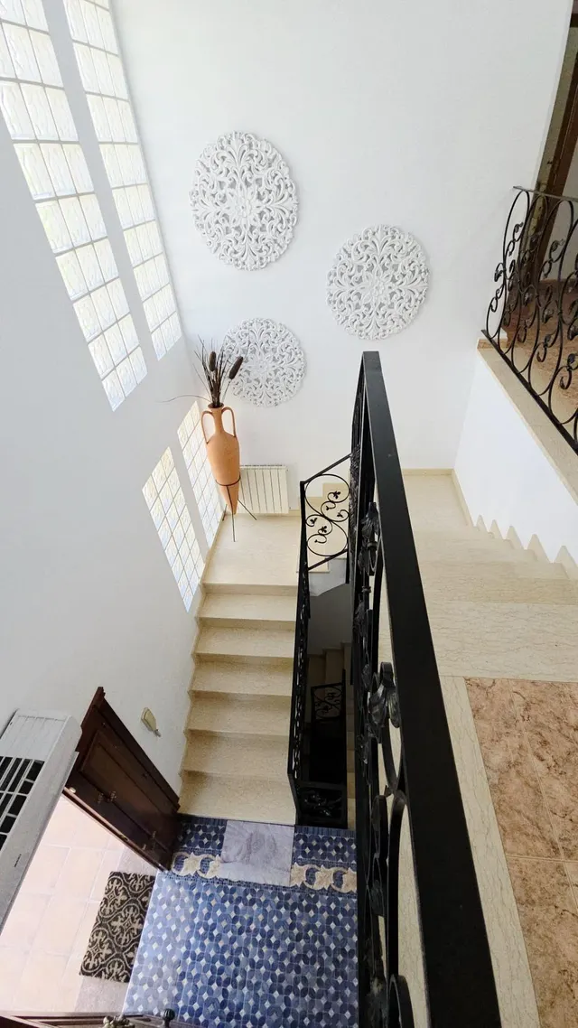 Espectacular villa privada en alquiler anual — 28