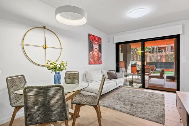 APARTAMENTO DE 2 DORMITORIOS Y 2 BAÑOS EN ORIHUELA COSTA (VI