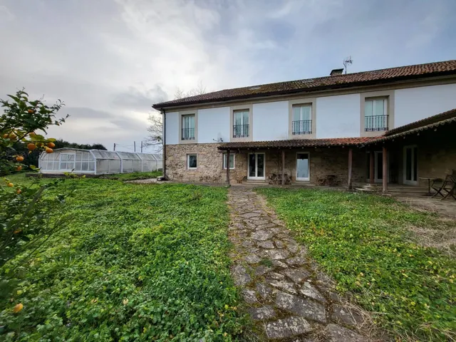 SE VENDE CASONA SINGULAR CON TERRENO DE 22.000 MTS EN OZA — 2