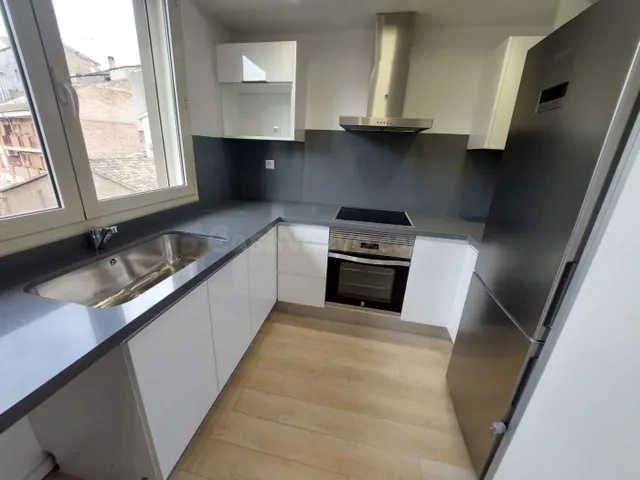 Espai, disseny i confort en un dúplex únic! DÚPLEX AMB PK I MOBLAT — 2