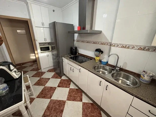 Se vende piso en planta baja, zona las canteras. — 4