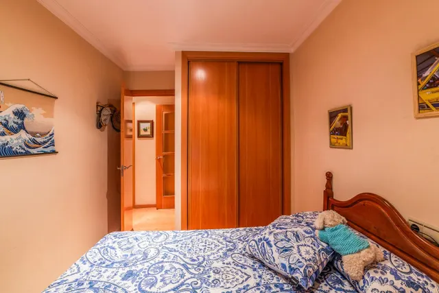 Piso reformado con piscina y garaje — 19