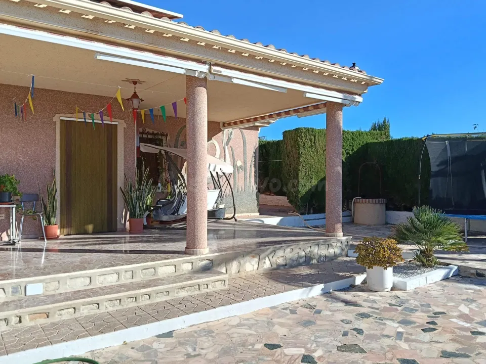 SE VENDE Espectacular Chalet en la Costa Blanca - Alicante / ZONA MORALET
