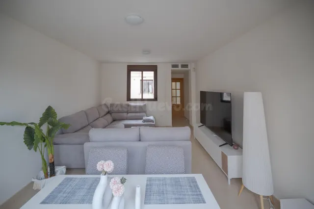Espectacular piso de 3 dormitorios y 2 baños más cochera y trastero en el centro de Churriana de la Vega!!!!!!!!!!!!!!!!!!!!!!! — 5