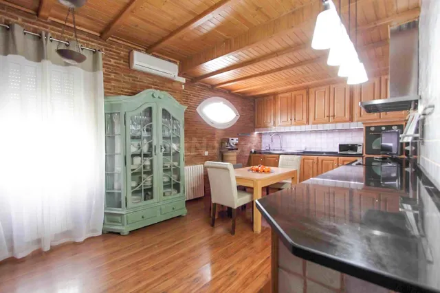 Chalet Carretera Almodovar — 4