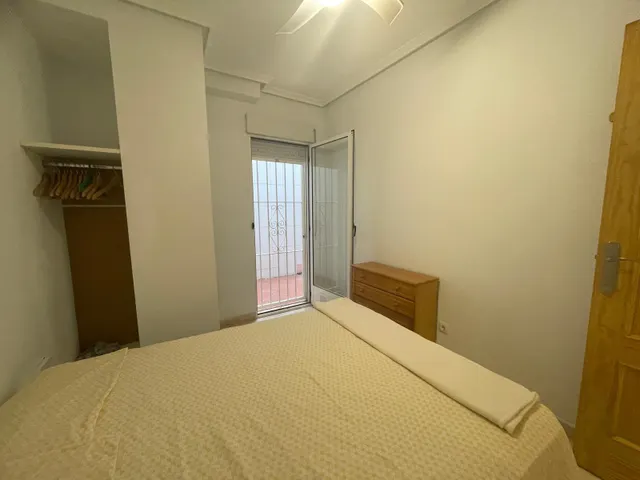 Apartamento de 3 dormitorios con garaje y orientación sureste — 16