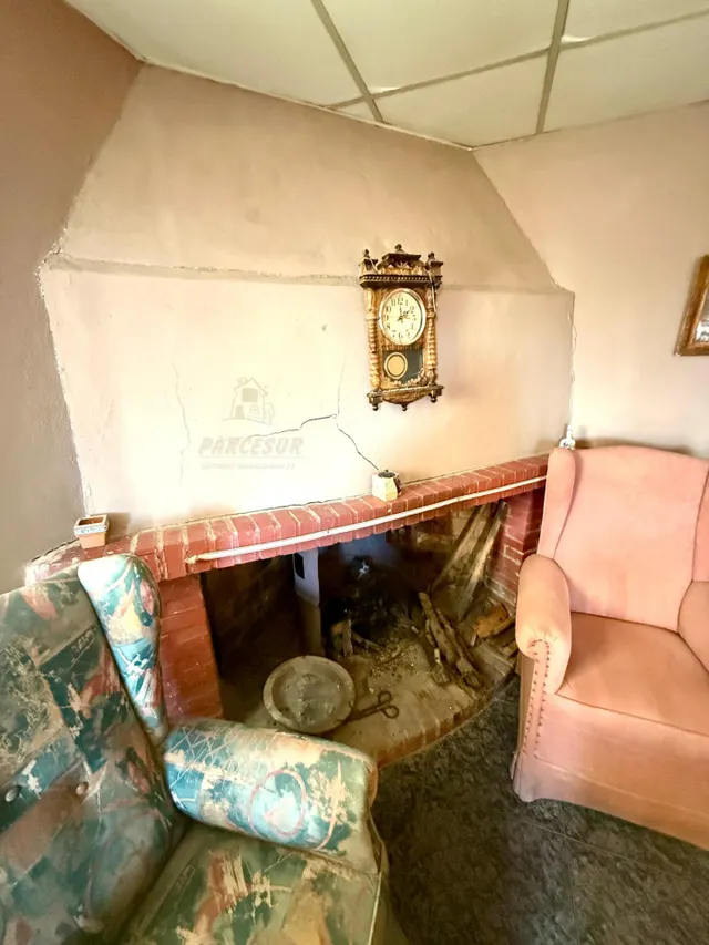 Oportunidad Única en Las Quemadas: Casa con Amplio Terreno y - foto 5