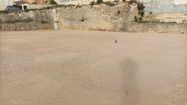 Terreno para hacer siete viviendas independientes o centro comercial ,buena ubicación. — 4