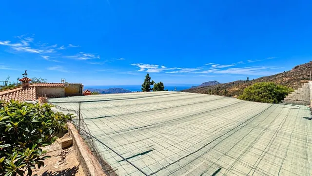 Finca exclusiva en Vilaflor · 2 viviendas, viñedo, bodega y piscina — 89