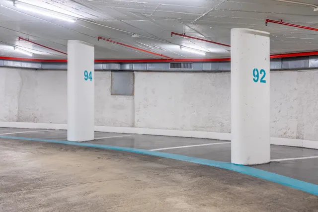 Parking 12m² en alquiler - Barcelona — 41