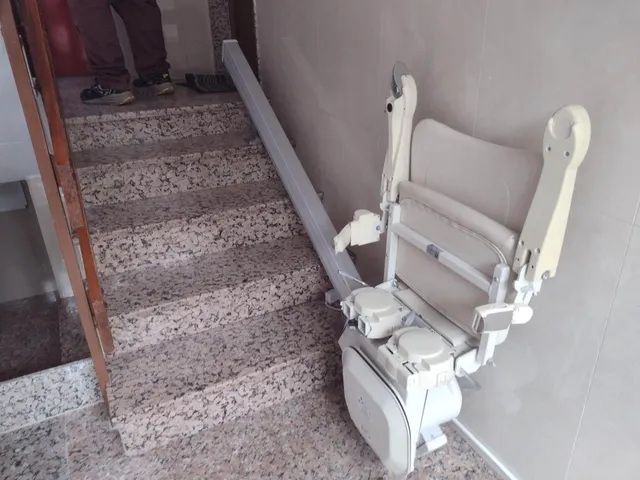 ¡Piso en Alquiler de Temporada en la zona de Infante Juan Manuel! — 25