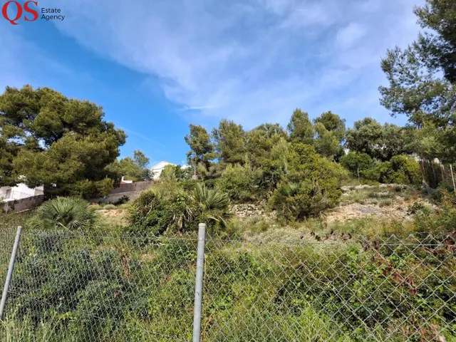 Terreno urbano en la urbanización Els Jardins, Cunit - foto 4