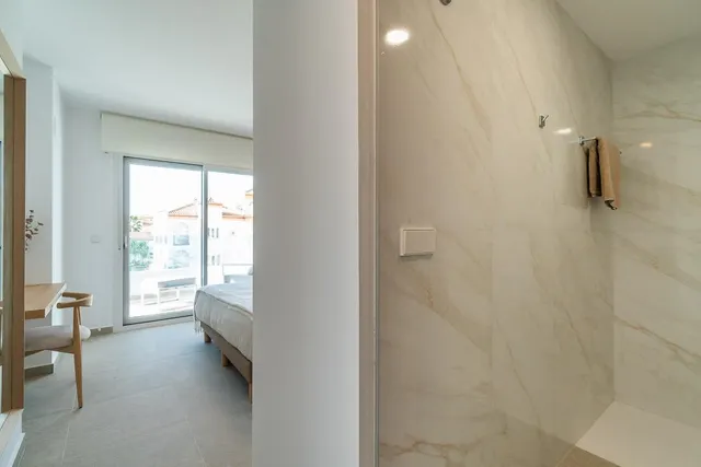 APARTAMENTO DE 2 DORMITORIOS EN PLAYA FLAMENCA — 26