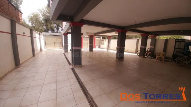 $us.-75.000 Próximo Castillo Amplio Departamento con 4 dormi - foto 4