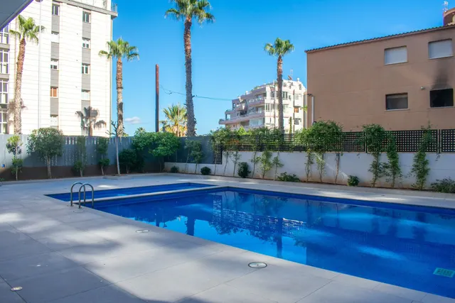 Apartamento 2 habitaciones 75m² en venta - Puerto — 36