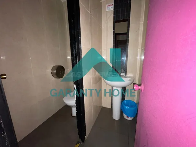 🏢 LOCAL COMERCIAL EN PLENO CENTRO – CÁCERES ✨ - foto 4