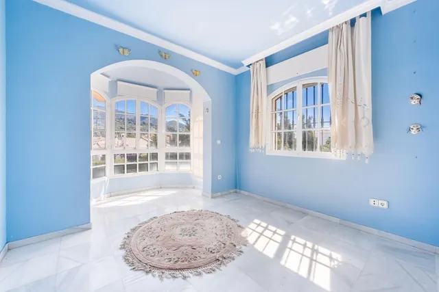 Chalet 8 habitaciones 430m² en venta - Marbella — 7