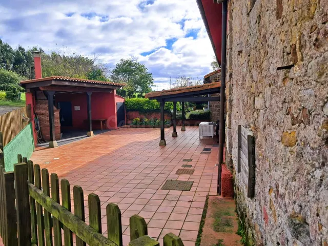 Casa 7 habitaciones 280m² en venta - Selorio - Tornón - foto 4