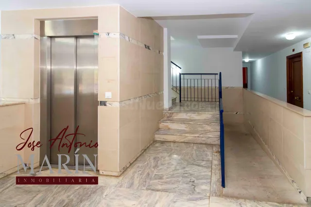 Apartamento en venta junto a Avenida de Elvas – Badajoz - foto 2