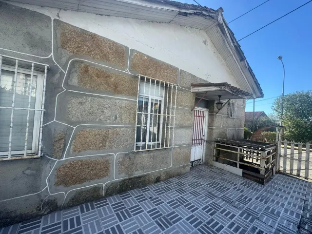 OPORTUNIDAD: CASA EN VENTA EN LA LONIA - foto 2