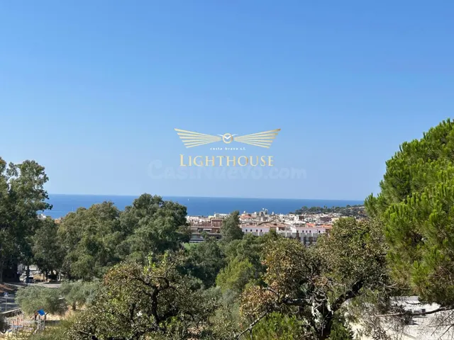 Parcela con vistas al mar en barrio Monterrey de Lloret de M