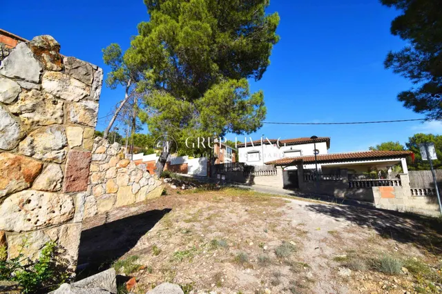 PARCELA MUY SOLEADA EN CANYELLES PUEBLO — 14
