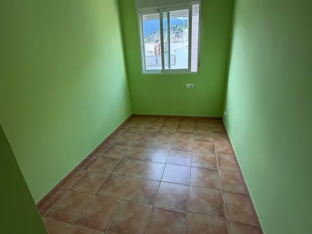 Adosado a la venta en Favara. — 19